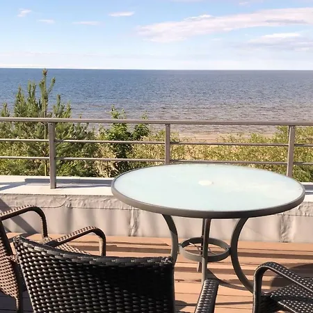 Дом отдыха Sea View Townhouse